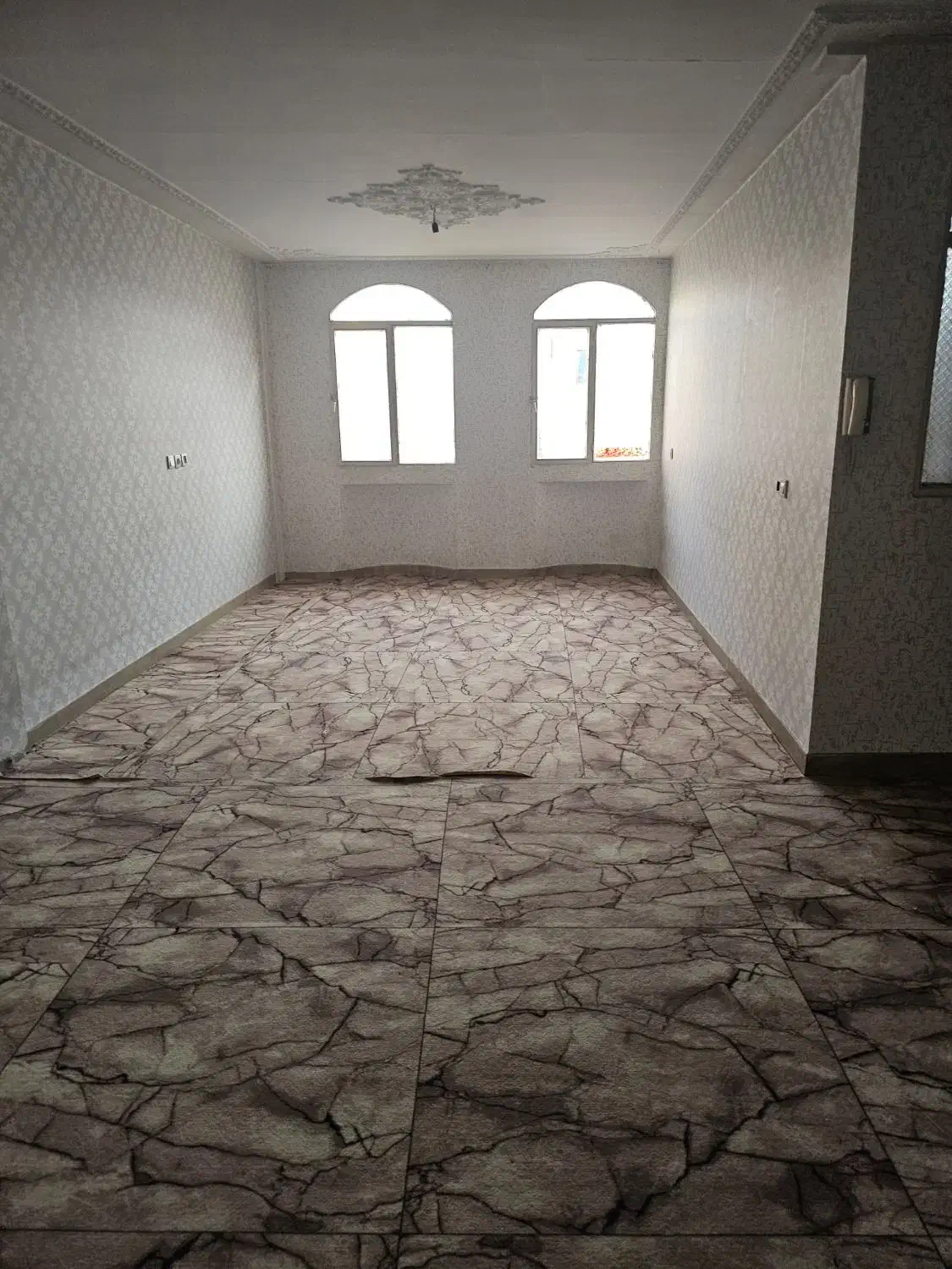 آپارتمان بدون پارکینگ