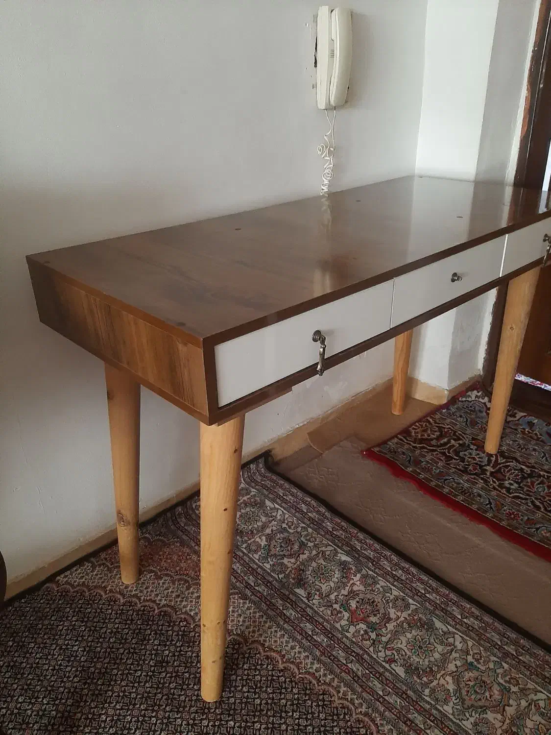 میز تحریر|میز تحریر و کامپیوتر|اردبیل, |دیوار