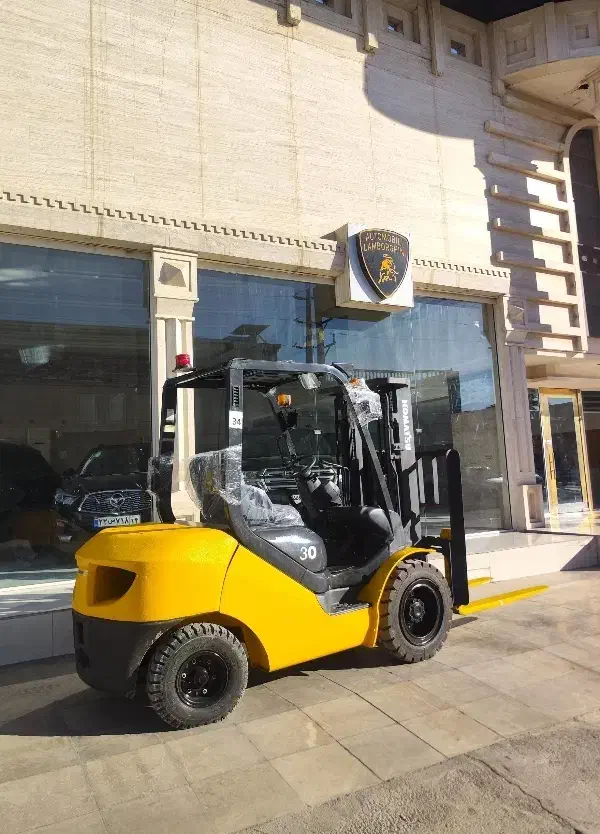 خط 17 komatso لیفتراک کوماتسو 3تن|خودرو سنگین|اصفهان, بیدآباد|دیوار