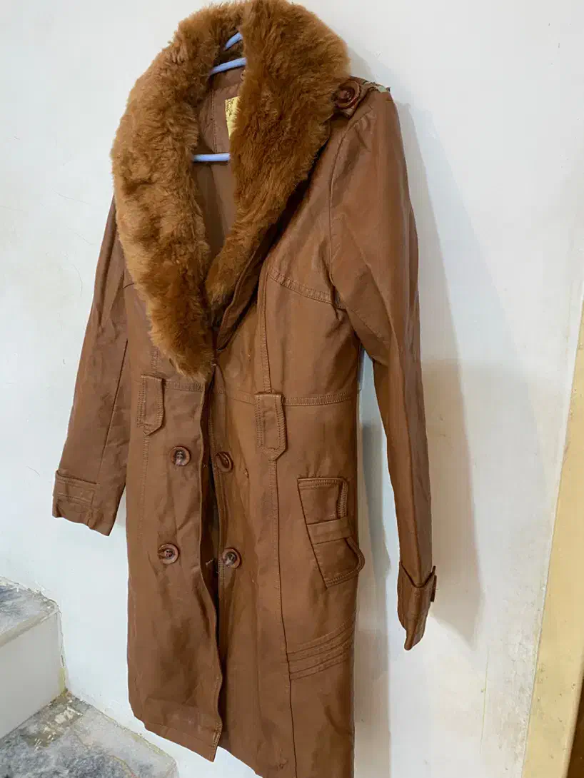 پالتو چرم زنانه|لباس|تربت جام, فاز ۲ فرهنگیان|دیوار