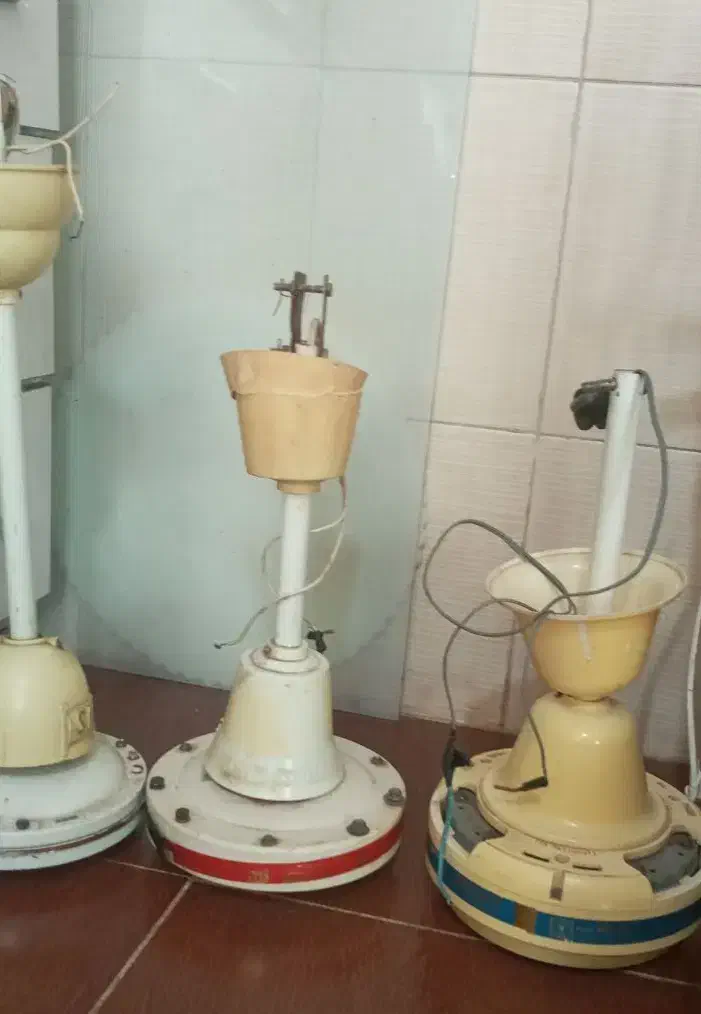 ۳ عدد پنکه سقفی سالم|پنکه و تصفیه‌کنندهٔ هوا|آبادان, |دیوار