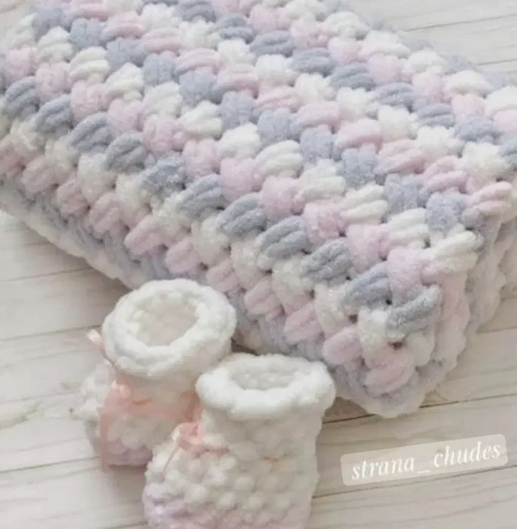 پتو/شال مبل/کوسن/پاپوش نوزادی/پافی آلیزه|رختخواب، بالش، پتو|مشهد, ایثار|دیوار