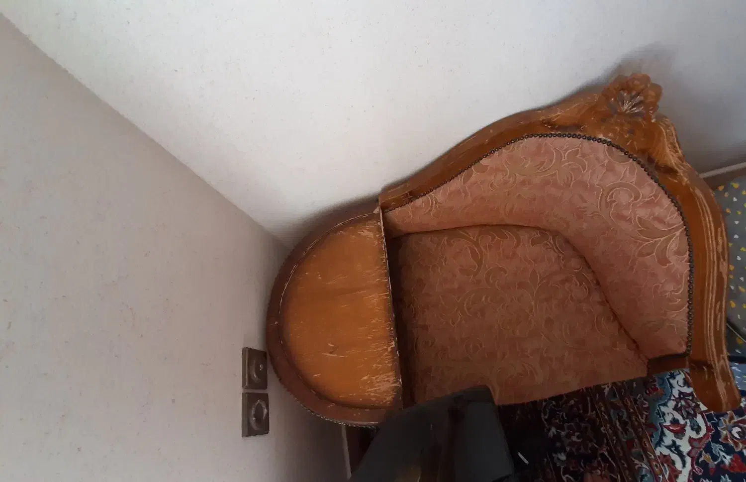 صندلی تلفن|صندلی و نیمکت|طبس, |دیوار