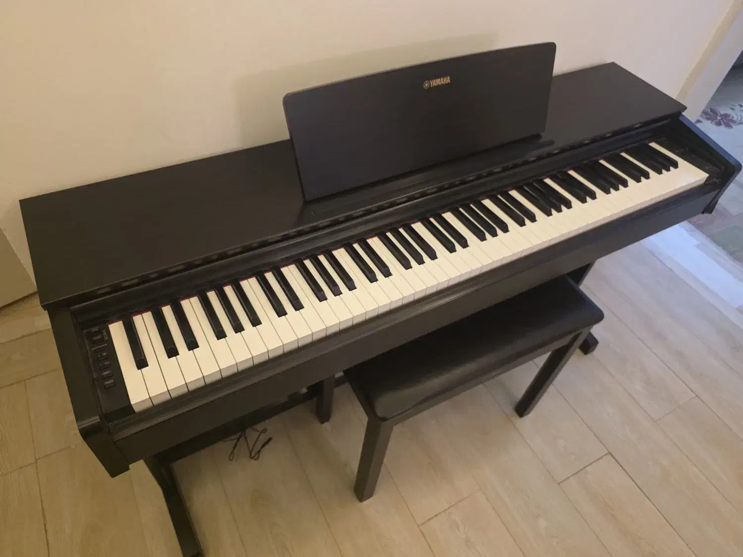 پیانو دیجیتال یاماها ydp 143|پیانو، کیبورد، آکاردئون|نیشابور, هفده شهریور|دیوار