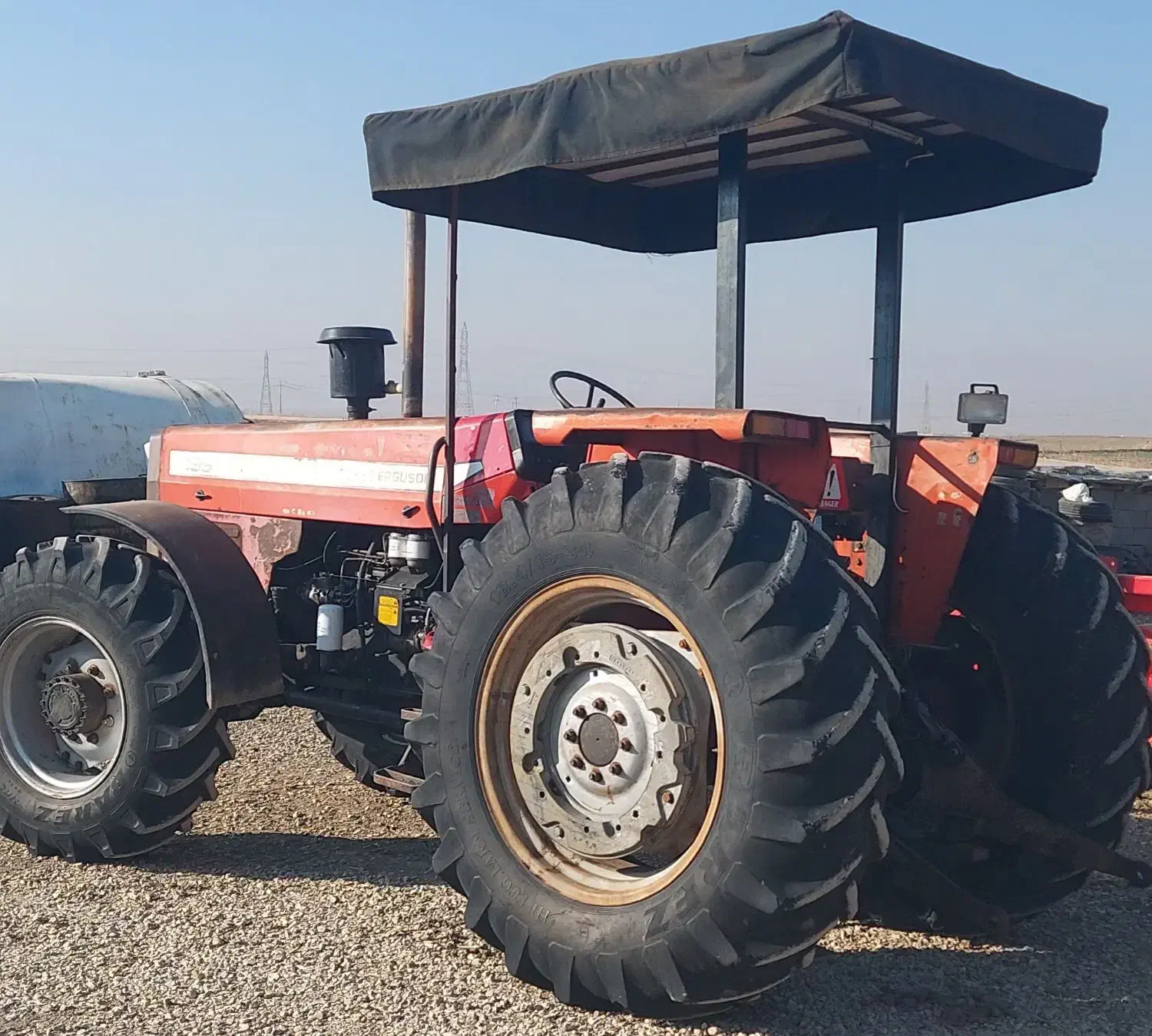 تراکتور ۳۹۹ مدل 1385|خودرو سنگین|ماهیدشت, |دیوار