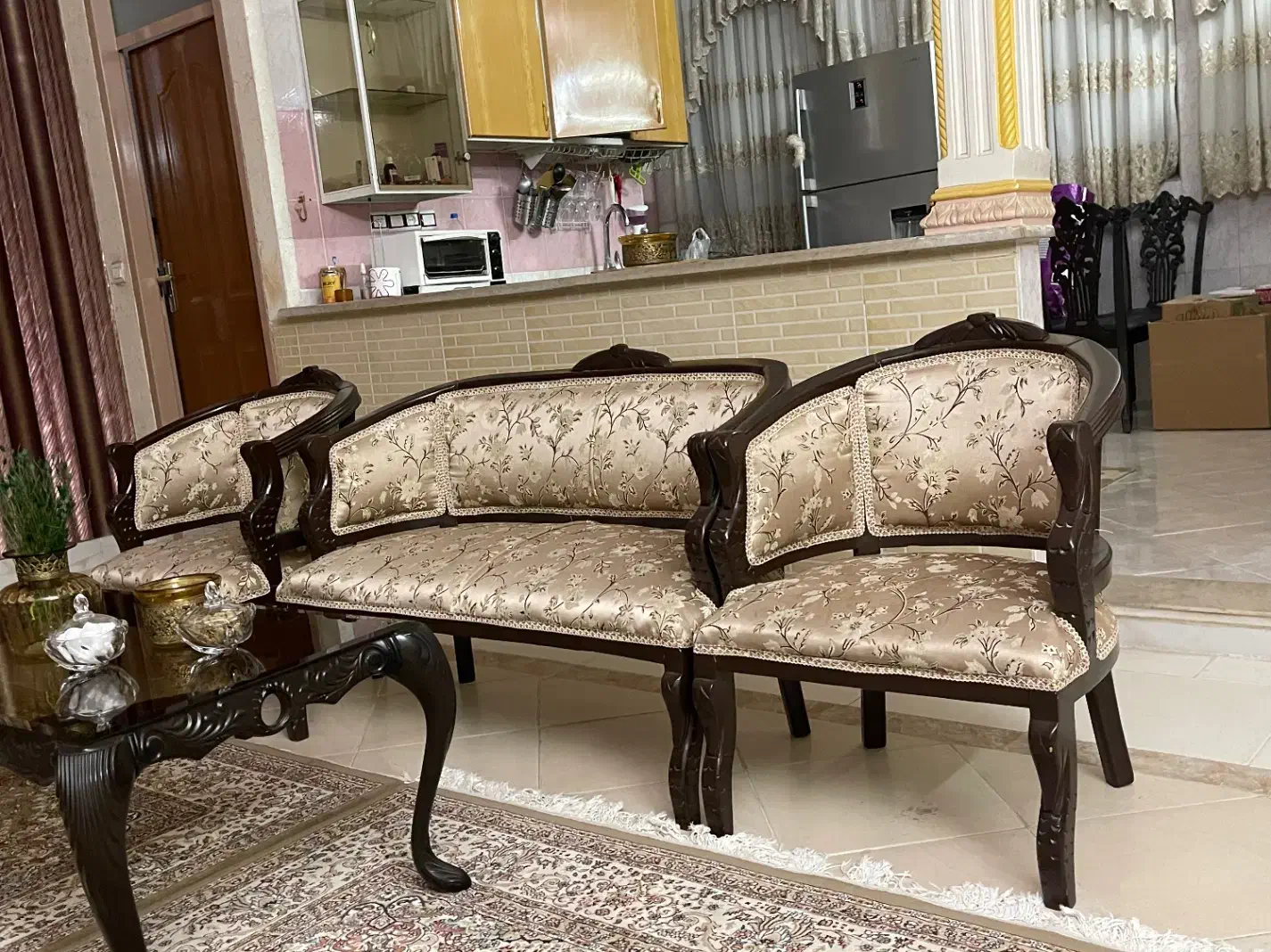 مبل چوبی ۸ نفره|مبلمان خانگی و میز عسلی|یزد, |دیوار