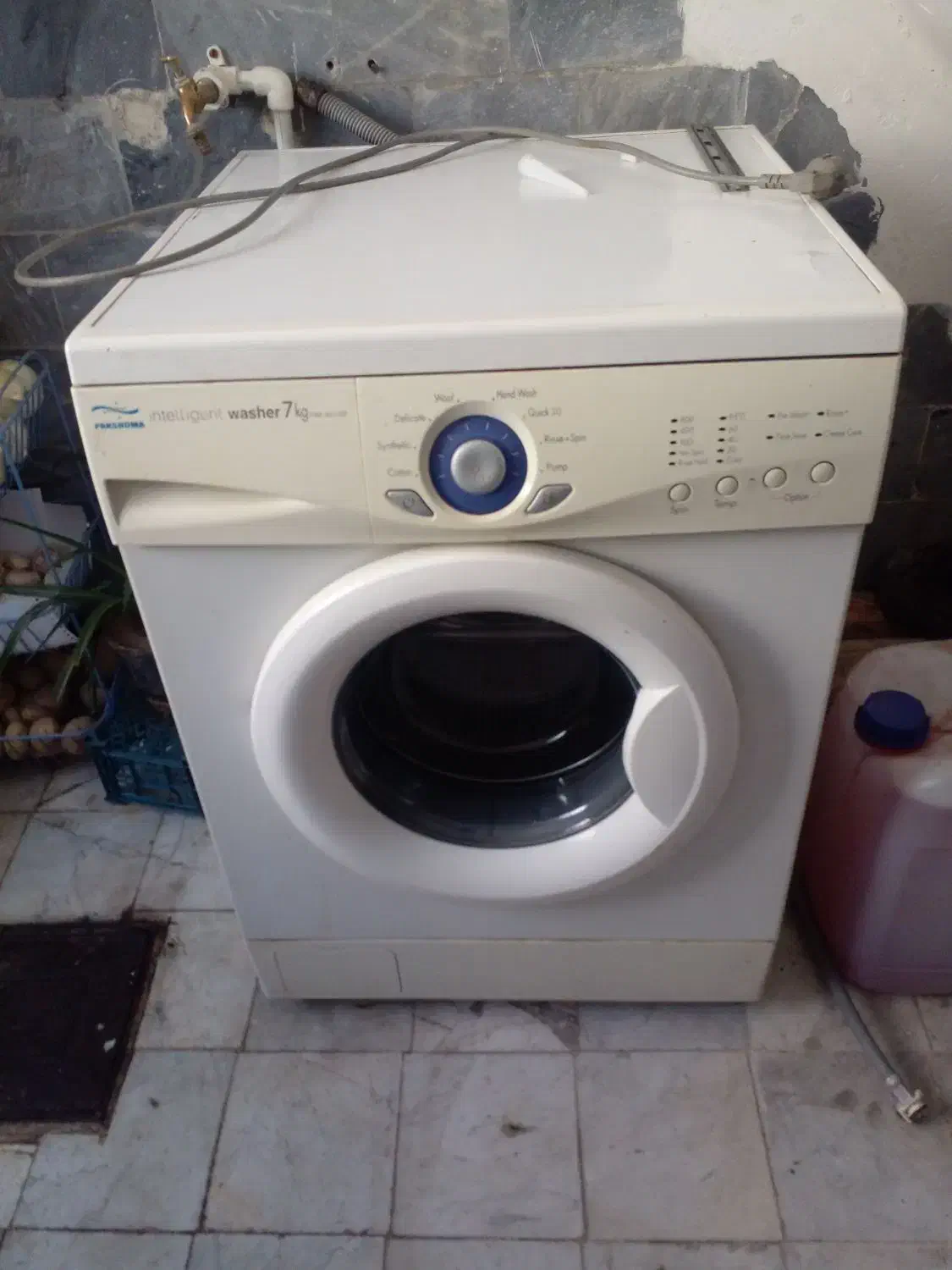 ماشین لباس شوی وبخاری|ماشین لباسشویی و خشک‌کن لباس|اراک, |دیوار