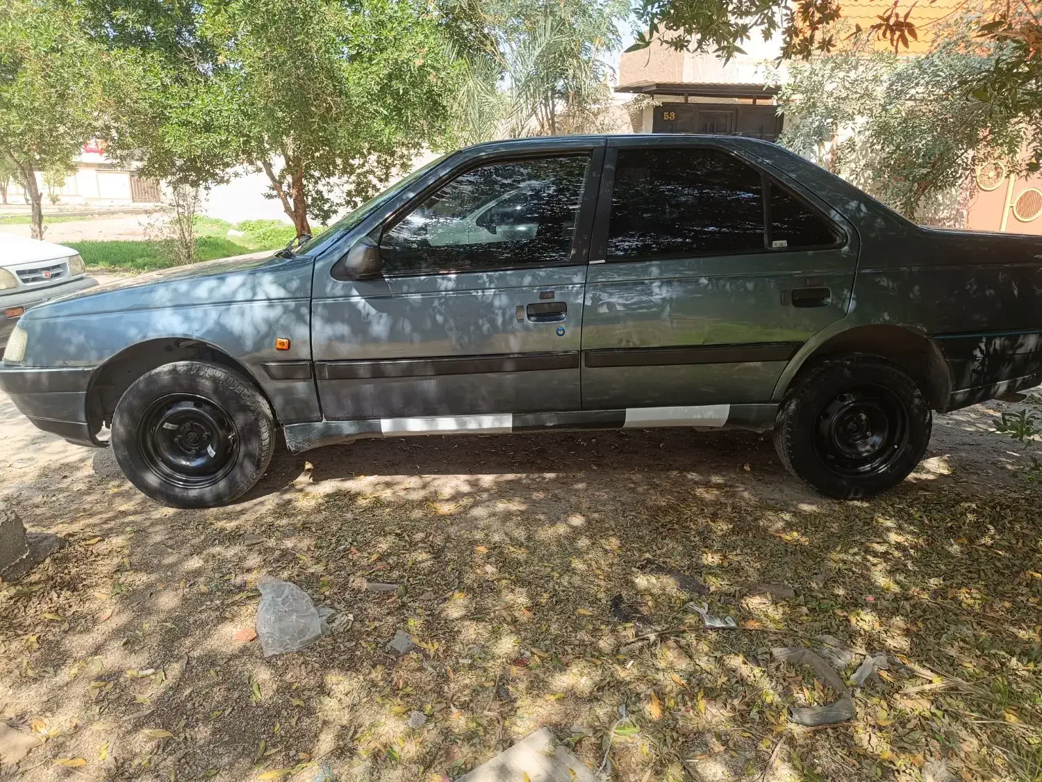 پژو۴۰۵|خودرو سواری و وانت|اهواز, کیان اباد|دیوار