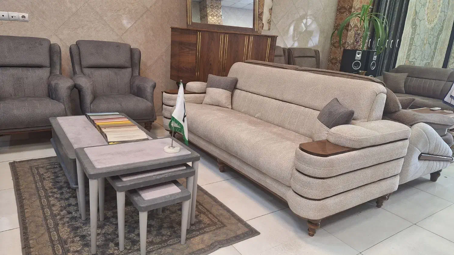 مبل مدل ونوس (مبلمان آرش)|مبلمان خانگی و میز عسلی|بیرجند, |دیوار