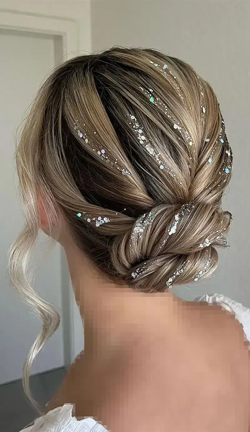 مدل برای شینیون|خدمات آرایشگری و زیبایی|رشت, کاکتوس|دیوار