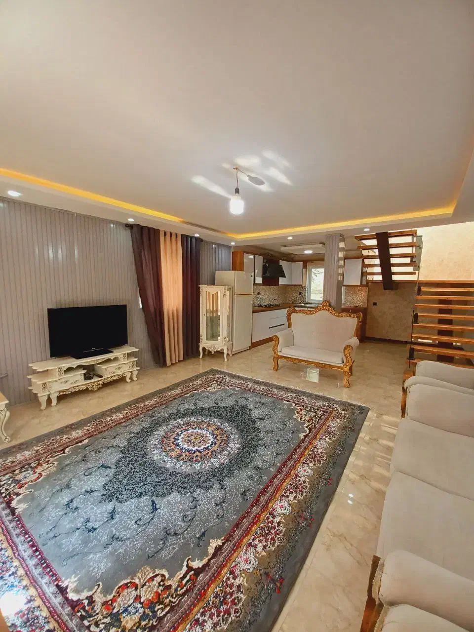 ویلا باغ دوبلکس با مدارک حقوقی قابل استعلام|فروش خانه و ویلا|تهران, دروازه شمیران|دیوار