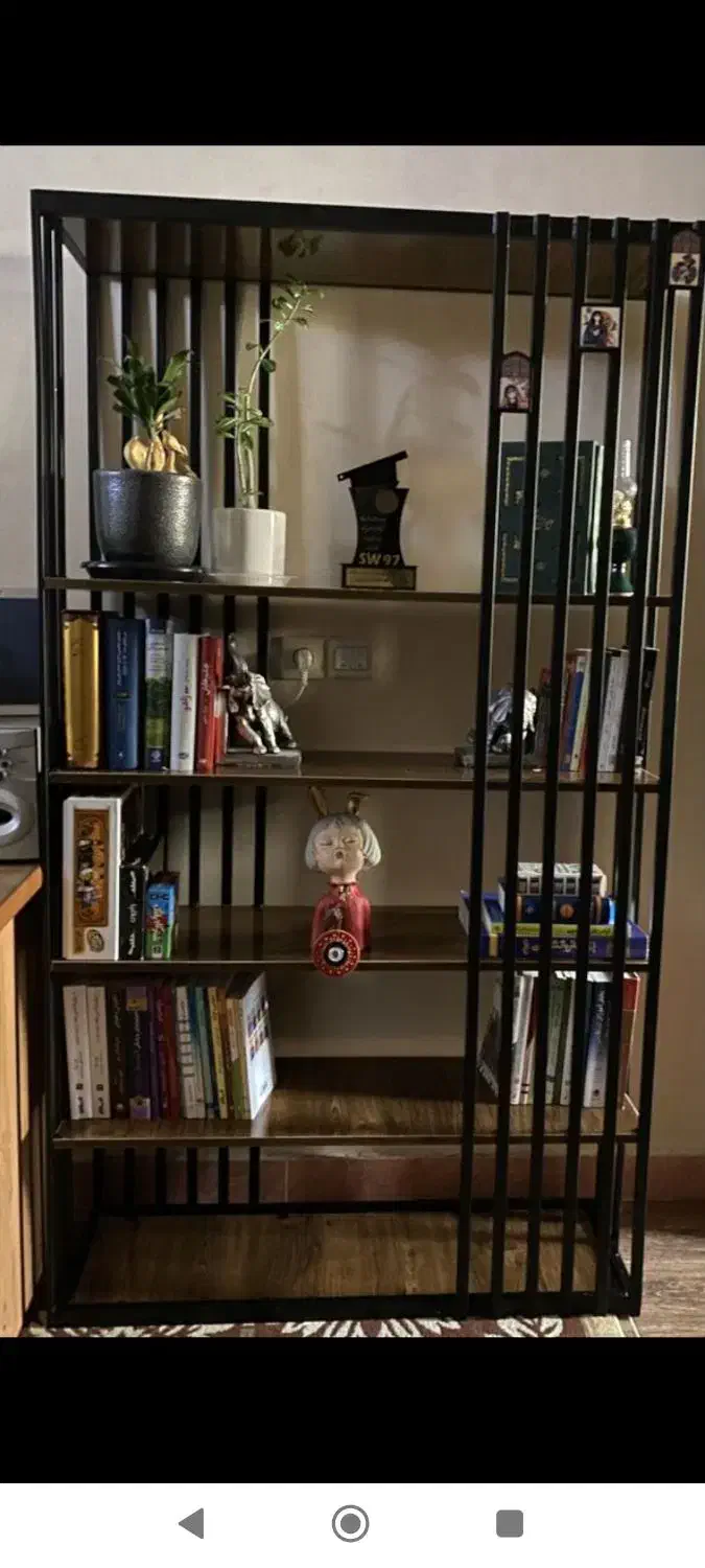 کتابخانه قفسه نو|کتابخانه، شلف، قفسههای دیواری|شاهینشهر, شهرک هشت بهشت|دیوار