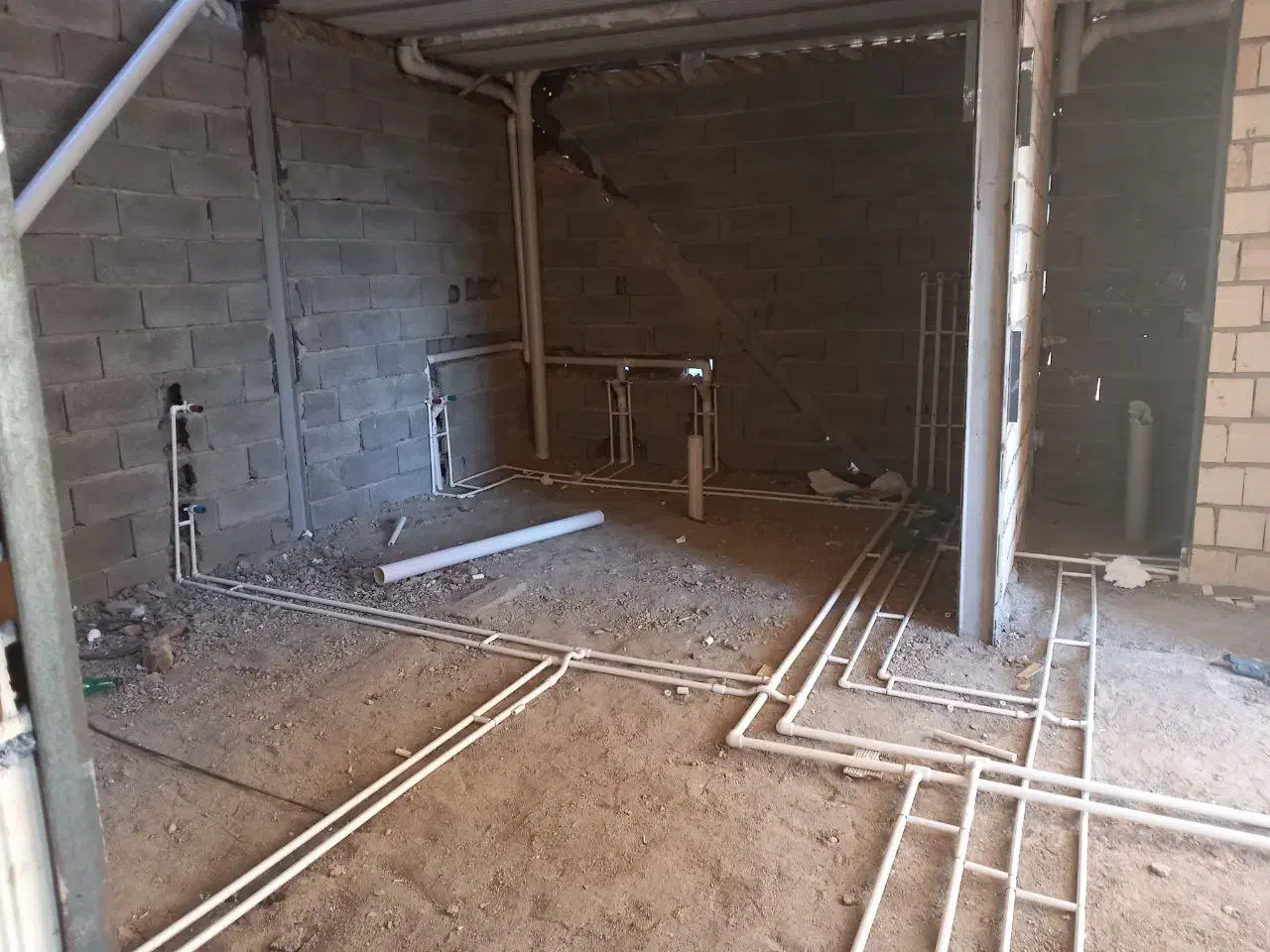 لوله کشی|خدمات پیشه و مهارت|خزل, |دیوار