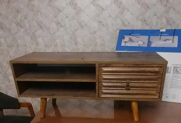 میز تلوزیون قهوه ای روشن|میز تلویزیون|مشهد, ارشاد|دیوار