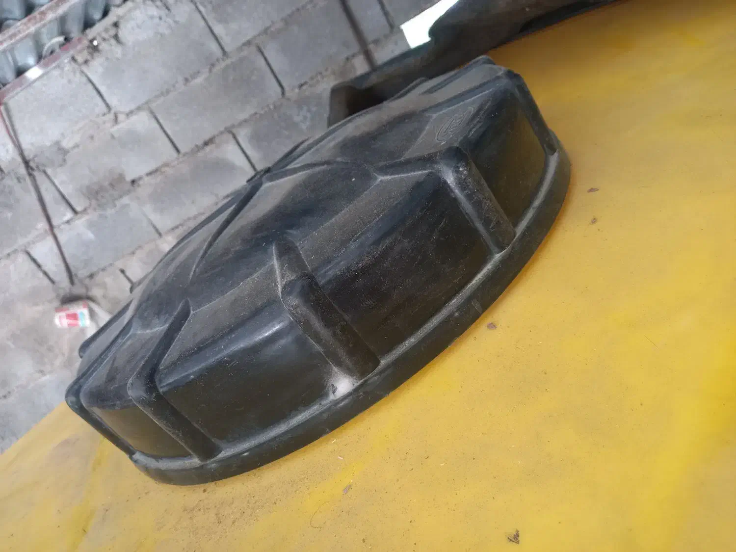 سمپاشی ۲۰۰۰ لیتری چرخدار پشت تراکتور ی|ماشینآلات صنعتی|منج, |دیوار