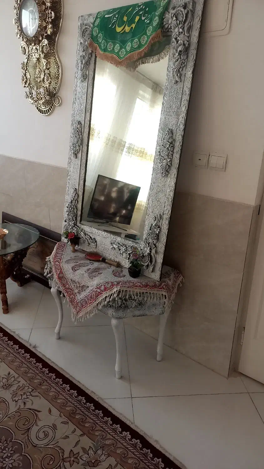 اینه شمعدان|آینه|اراک, |دیوار