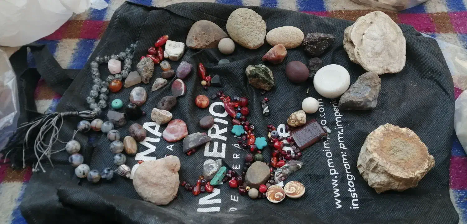 کلکسیون|کلکسیون اشیاء عتیقه|شیراز, پودنک|دیوار