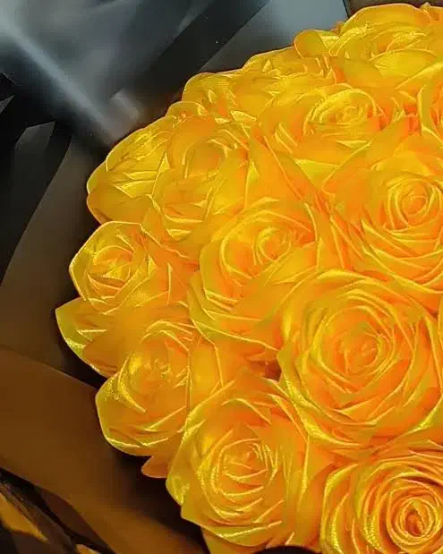 گل رز ربانی ساده و شاین دار|گل مصنوعی|گلستان (تهران), |دیوار