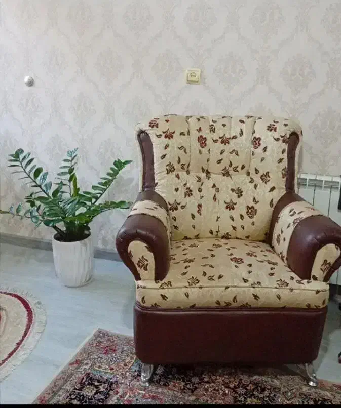 مبل|مبلمان خانگی و میز عسلی|ماکو, |دیوار