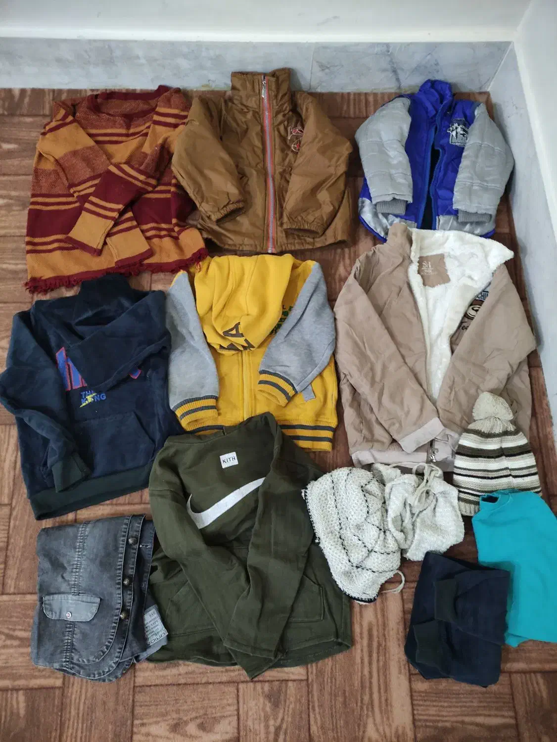 لباس گرم پسرانه|کفش و لباس بچه|فولادشهر, B4|دیوار