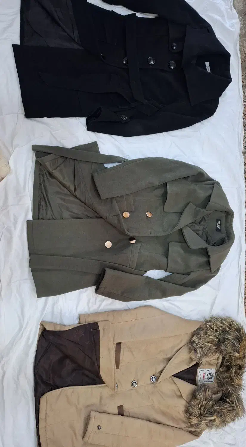 تعدادیپالتو لباسباقیمتبسیارمناسببفروشمیرسد|لباس|آبادان, |دیوار