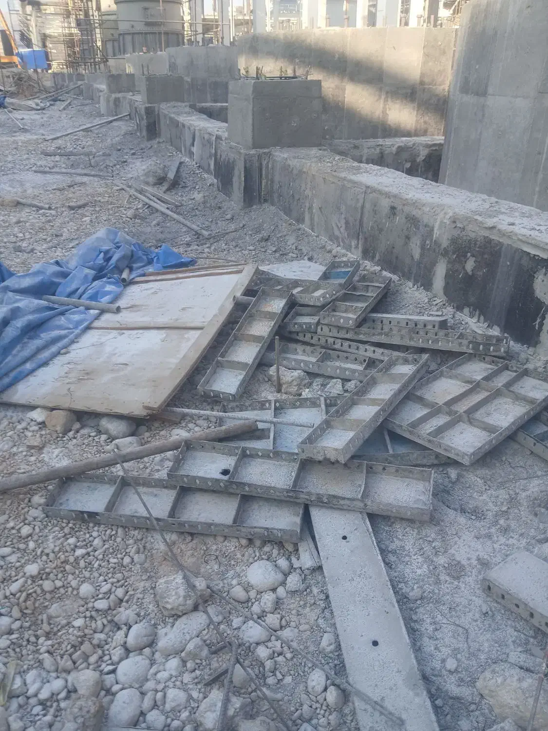 قالب فلزی بتنریزی -کانکس۳×۶|مصالح و تجهیزات ساختمان|فیروزآباد (فارس), |دیوار