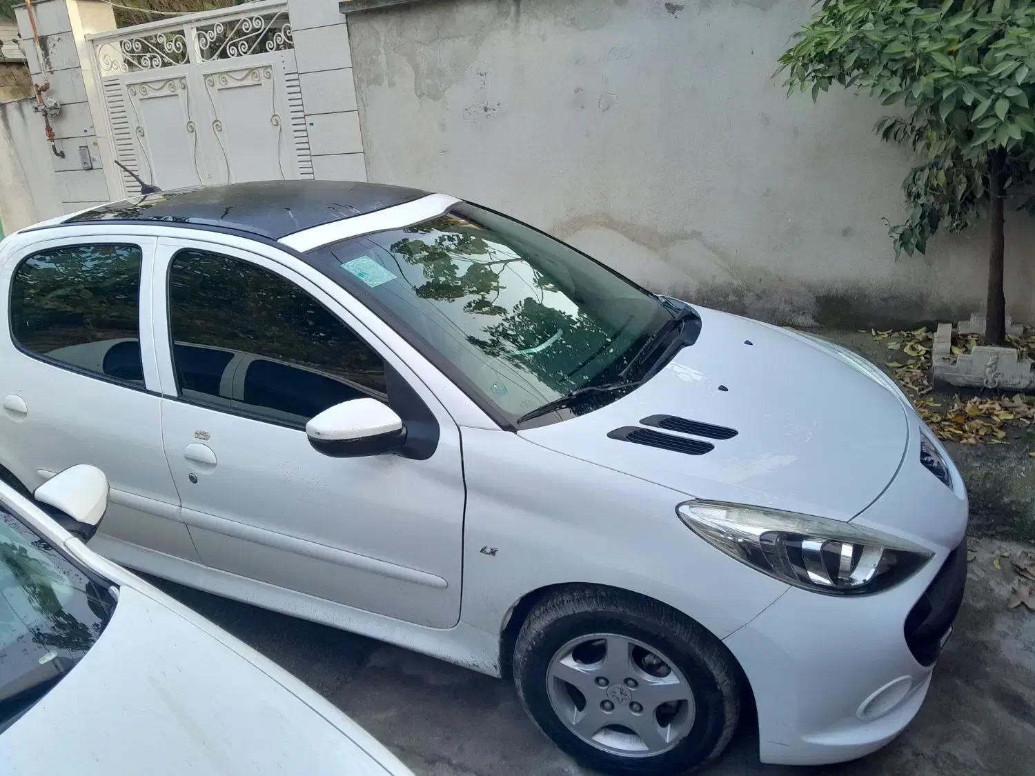 207سفید پانوراما|خودرو سواری و وانت|مینودشت, |دیوار