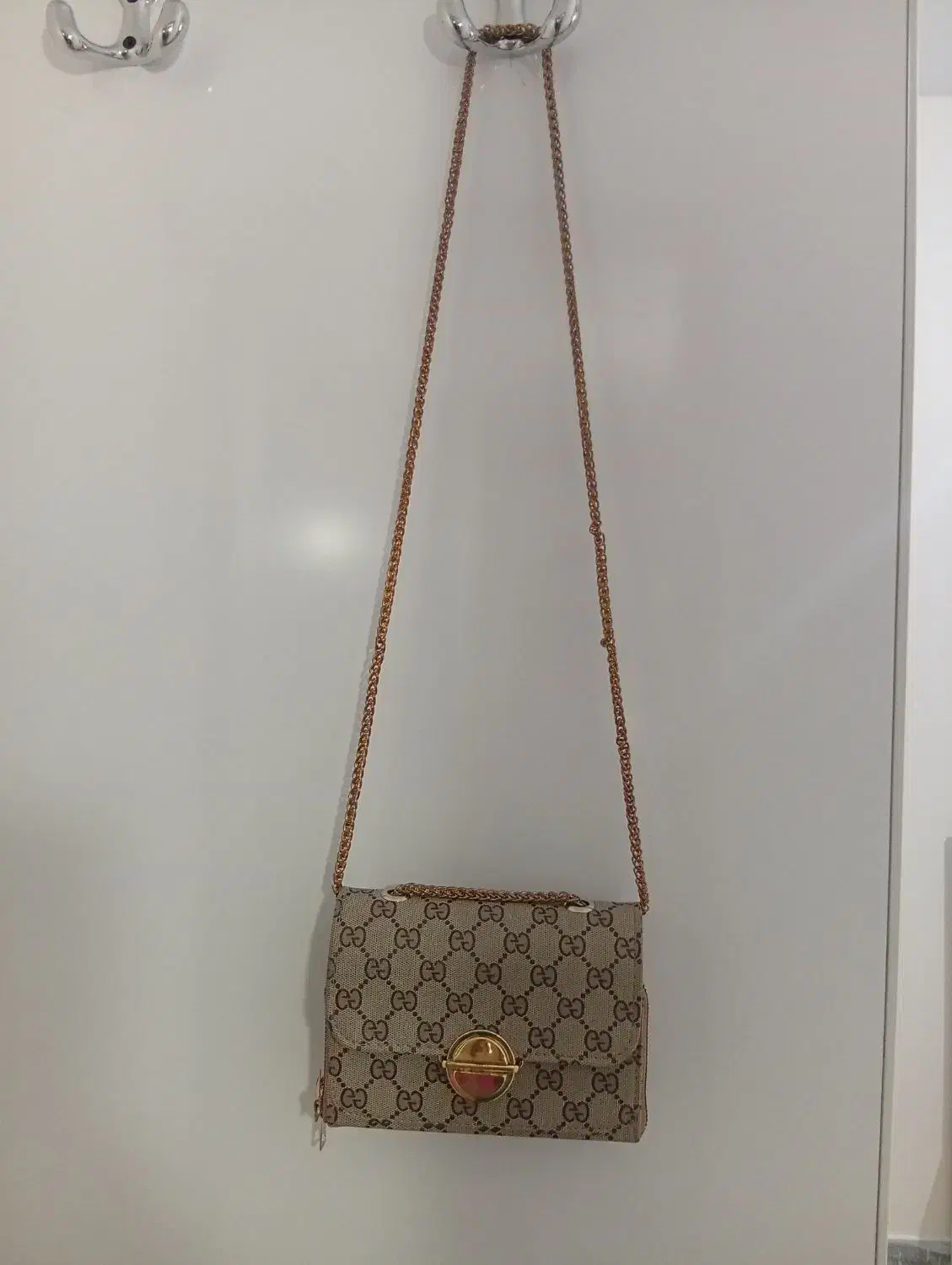 کیف زنانه|کیف، کفش، کمربند|پاکدشت, پاکدشت (مامازند)|دیوار