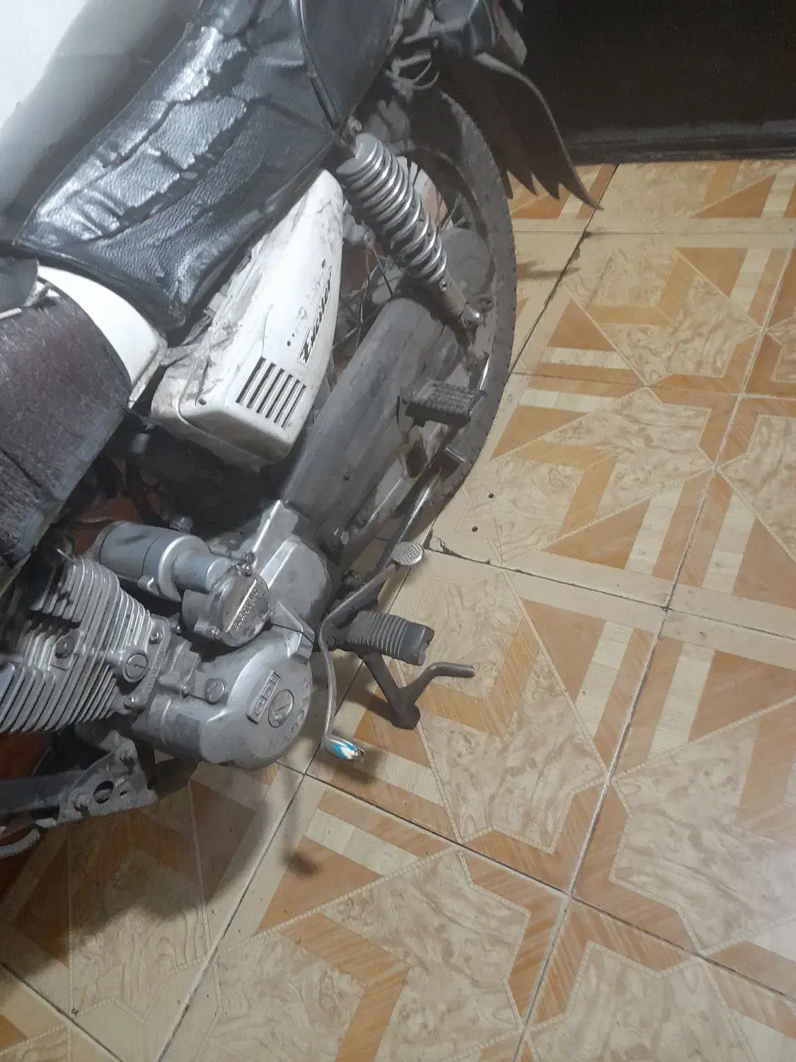 موتور همتاز ۱۵۰ مدل ۹۵ رنگ سفید|موتورسیکلت|رشت, حومه رشت|دیوار