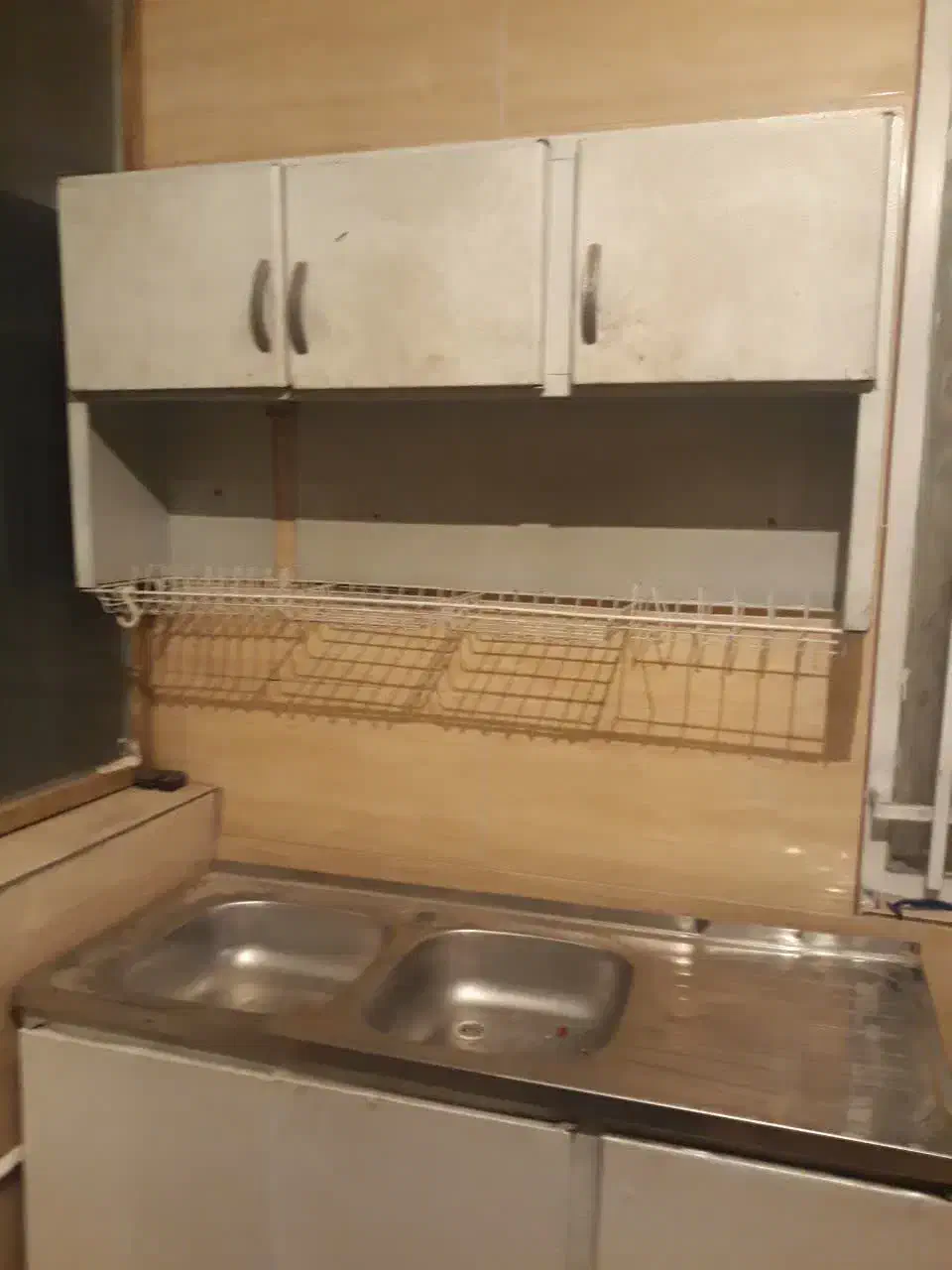 ظرفشویی و آب چکان|آبچکان و نظمدهنده ظروف|کرمانشاه, |دیوار