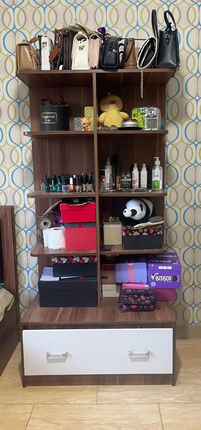 کتابخانه امدی اف|کتابخانه، شلف، قفسههای دیواری|گرگان, |دیوار