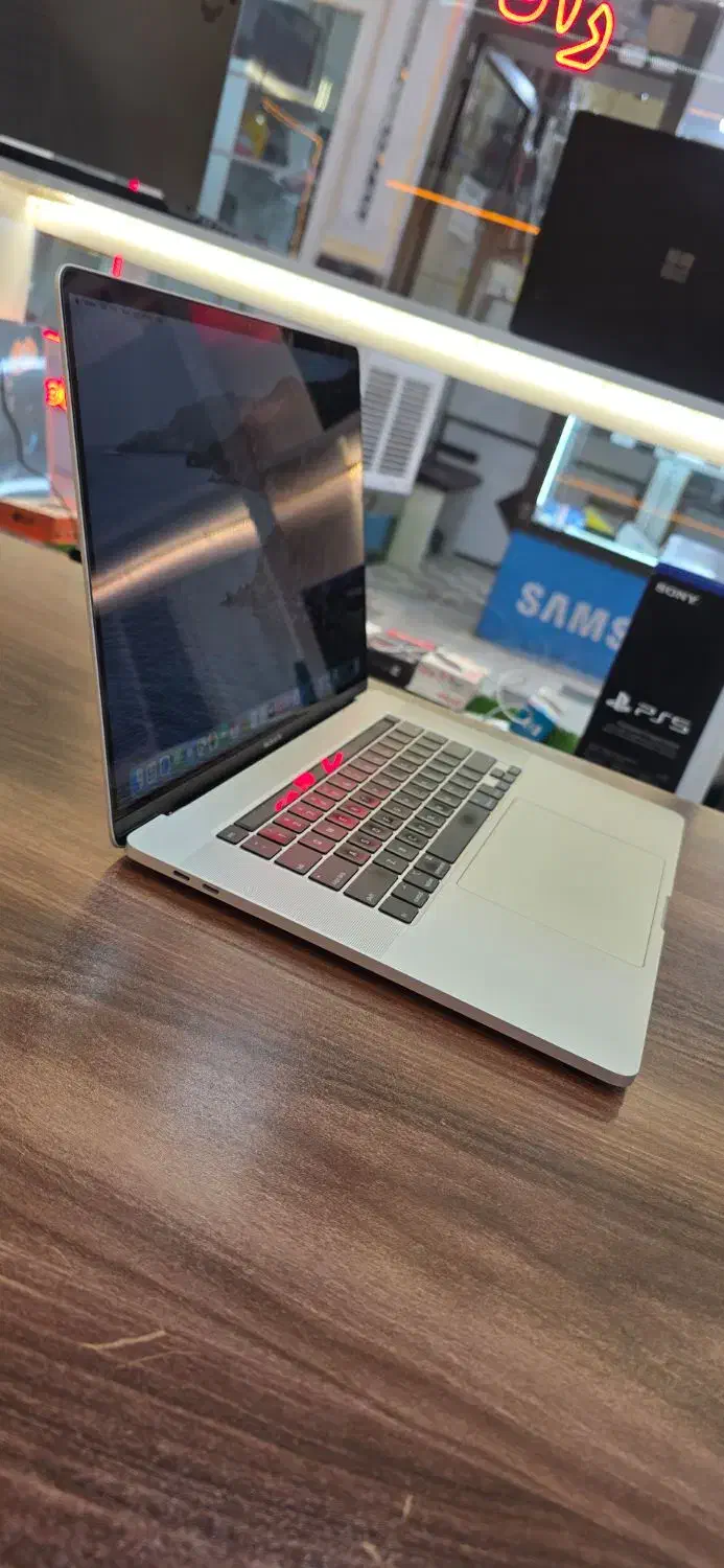 mackbook pro 2019 در حد نو فوق‌العاده تمیز|رایانه همراه|اردبیل, |دیوار