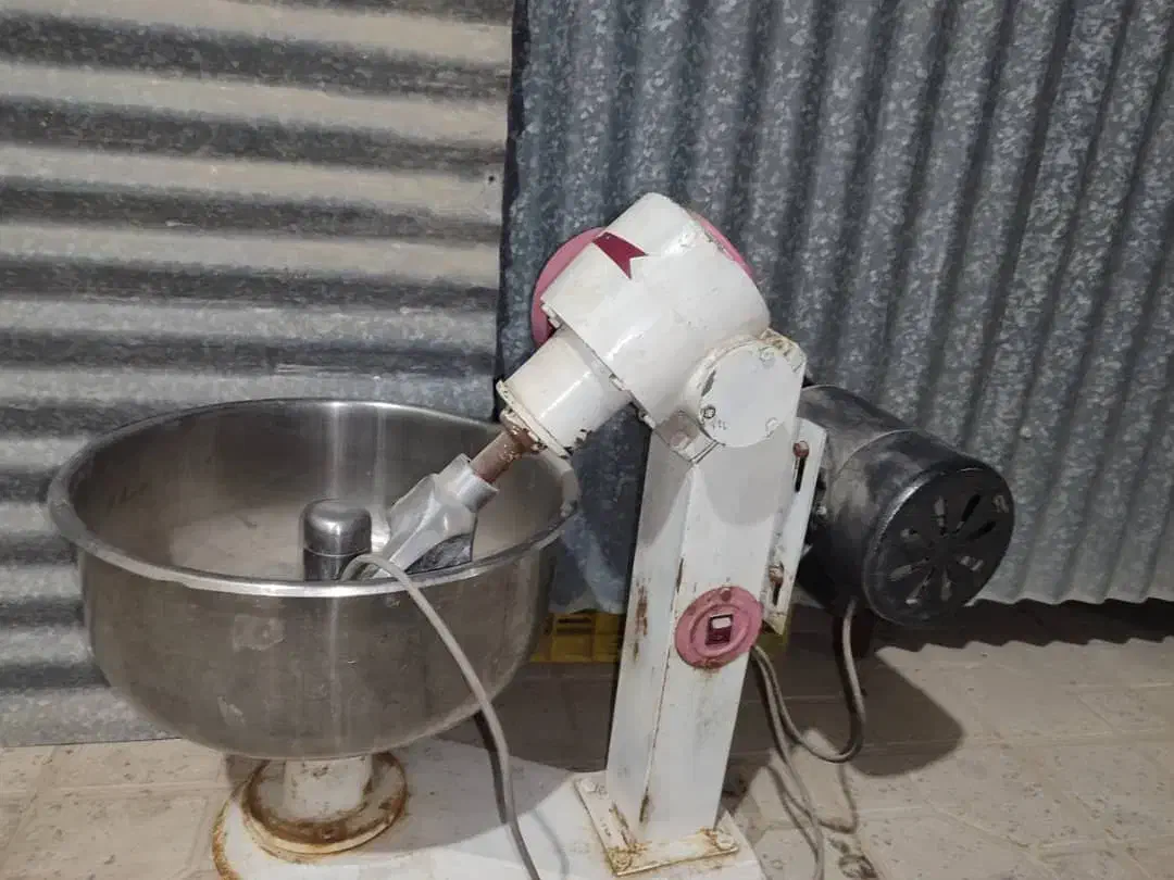 خمیر کن 15 کیلویی|کافیشاپ و رستوران|برازجان, |دیوار