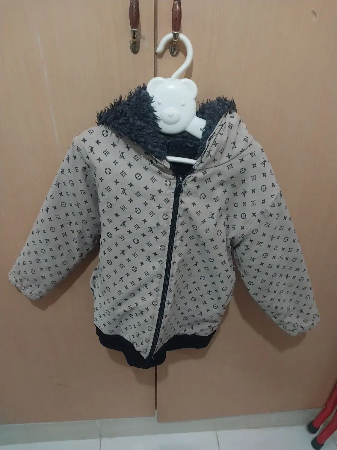 کاپشن بچگانه دخترانه ۴سال|کفش و لباس بچه|باقرشهر, |دیوار