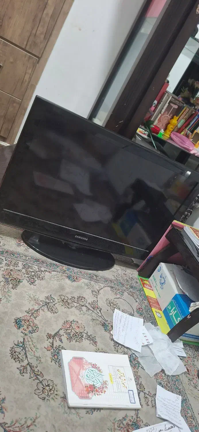 تلویزیون ال سی دی|تلویزیون و پروژکتور|ایذه, |دیوار