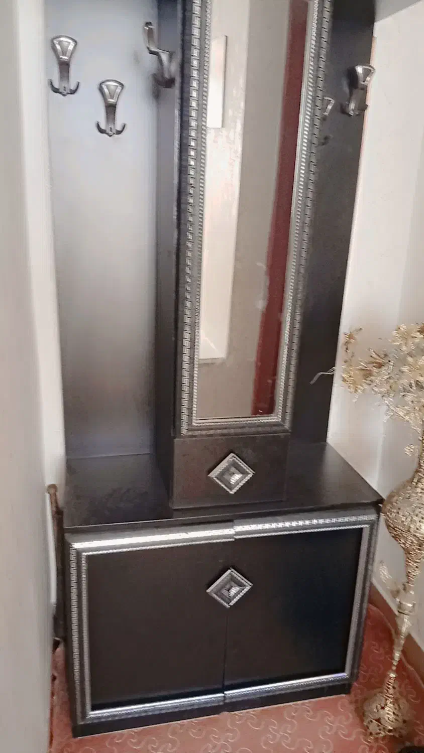 جا کفشی رخت آویز خیلی تمیز و نو بدون خط و خش|جاکفشی، کمد، دراور|خرمآباد, |دیوار