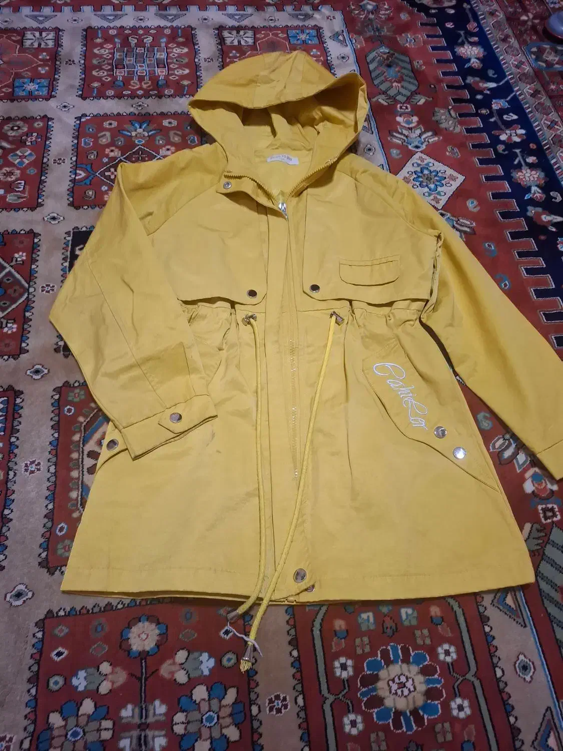 کاپشن دخترانه|لباس|ری, شهید غیوری (ابن باویه)|دیوار