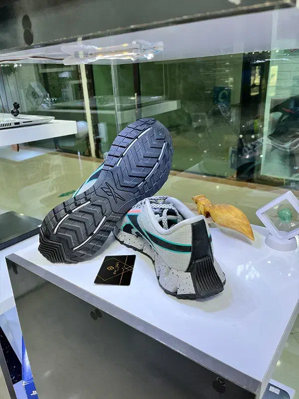 کفش ریباک ریبوک اورجینال reebok GZ2180|کیف، کفش، کمربند|لردگان, |دیوار