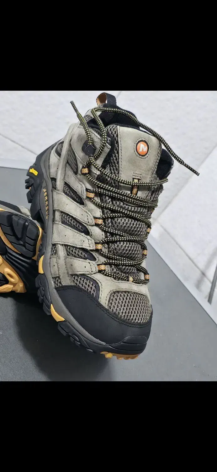 کفش کوهنوردی استوک اورجینال مارک مرل انگلیس درصدرا|کیف، کفش، کمربند|شیراز, علوم پزشکی|دیوار