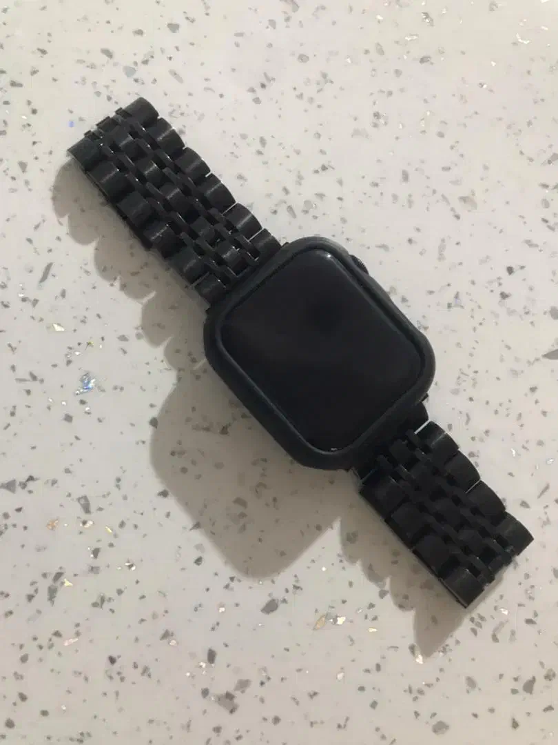 اپل واچ se سری ۴۴میل رنگ میدنایت|لوازم جانبی موبایل و تبلت|اسلامشهر, شهرک واوان|دیوار