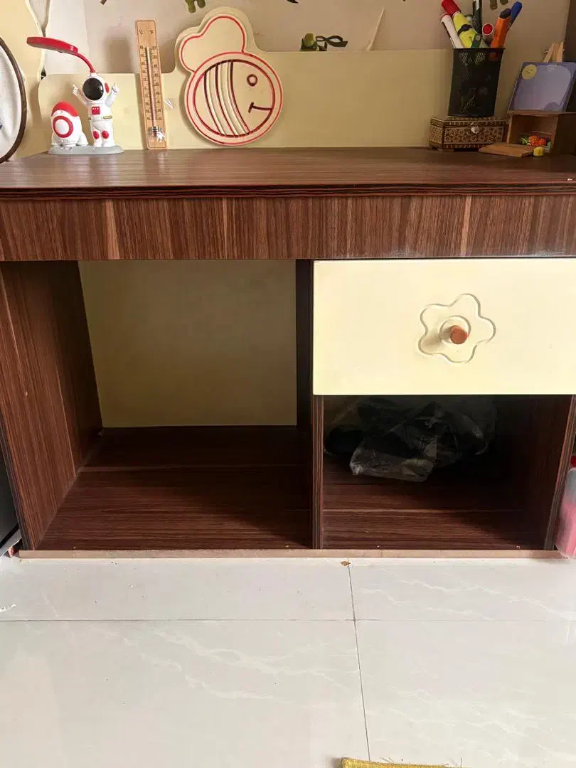 سرویس خواب کودک و نوجوان|تخت و سرویس خواب|فردیس, سرحد آباد|دیوار