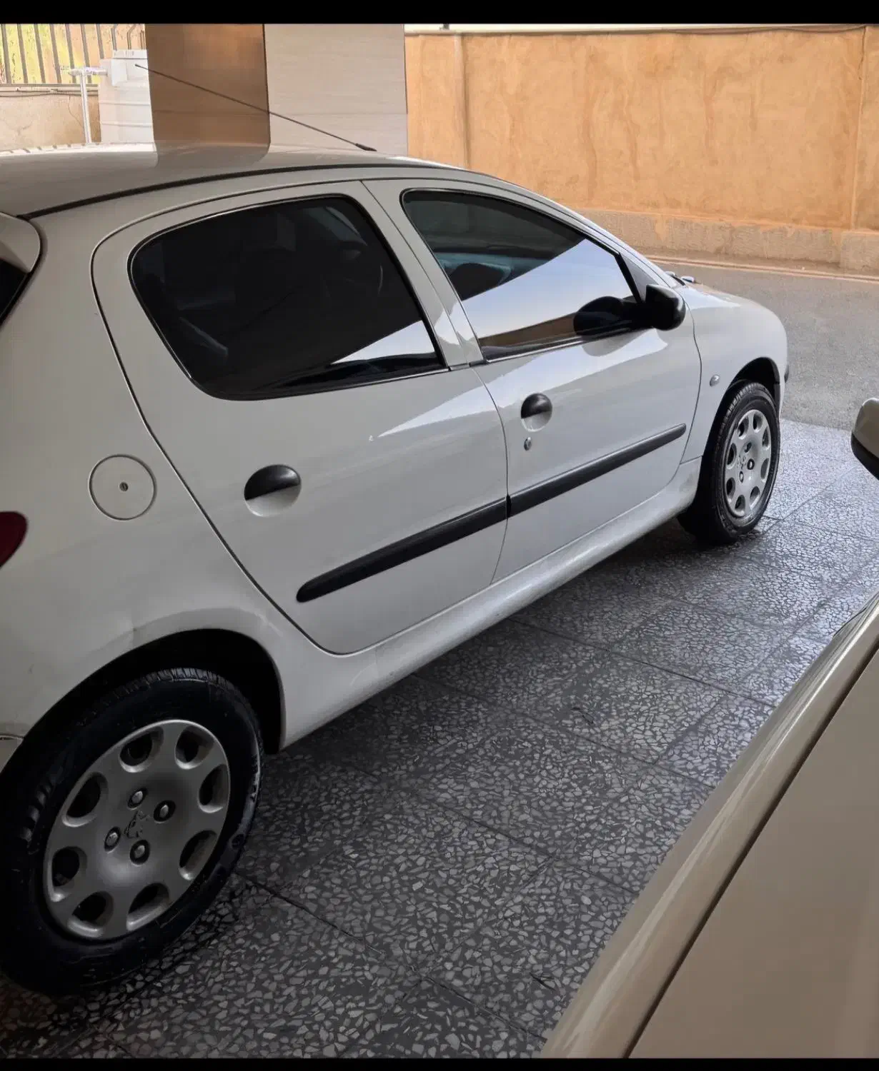 پژو ۲۰۶ تیپ ۲|خودرو سواری و وانت|اندیشه, اندیشه فاز ۲|دیوار