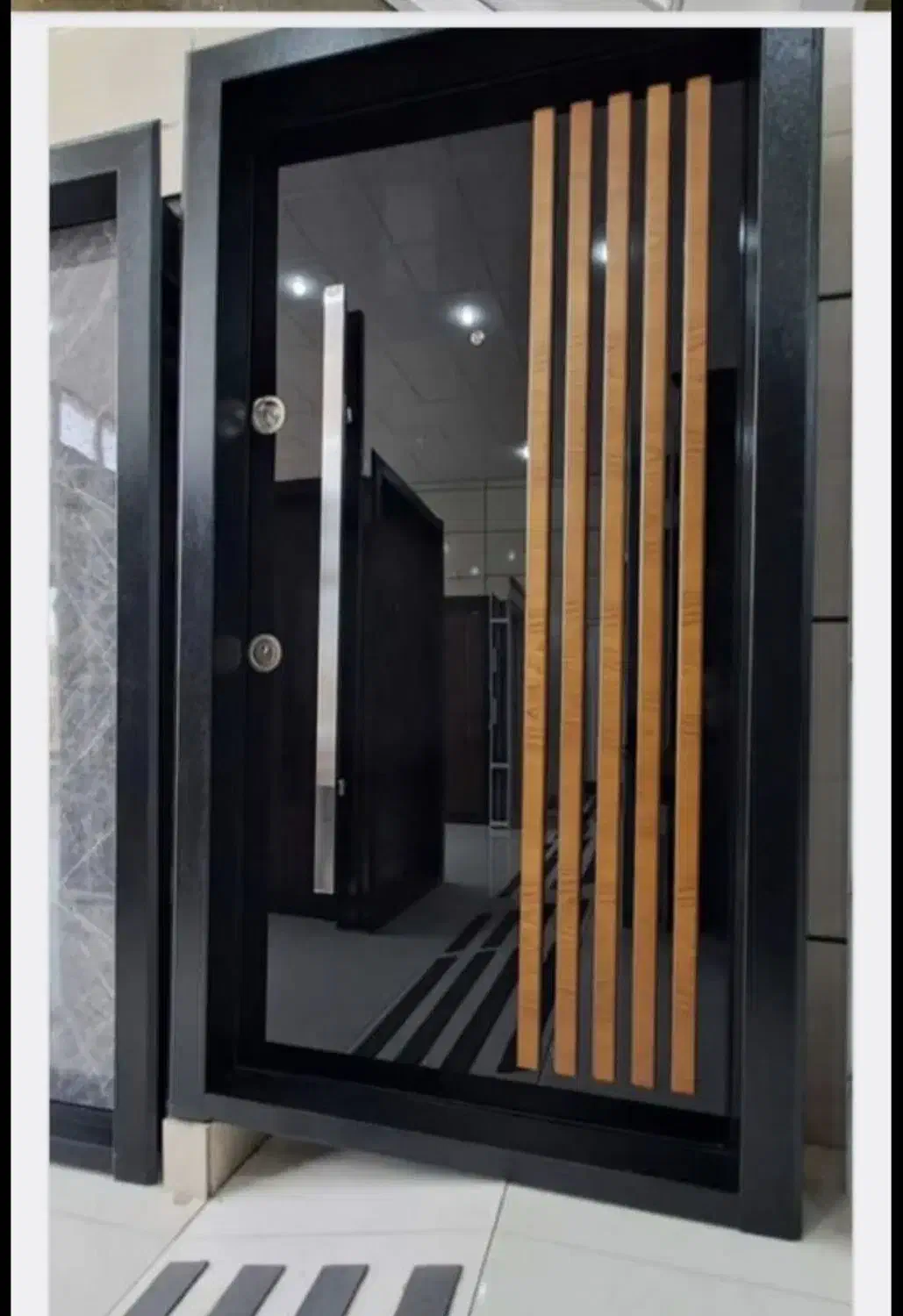 درب  ترمو ورتی گلس سکوریت ضد آب فنلاند|مصالح و تجهیزات ساختمان|هشتگرد, فاز ۱ مهستان|دیوار