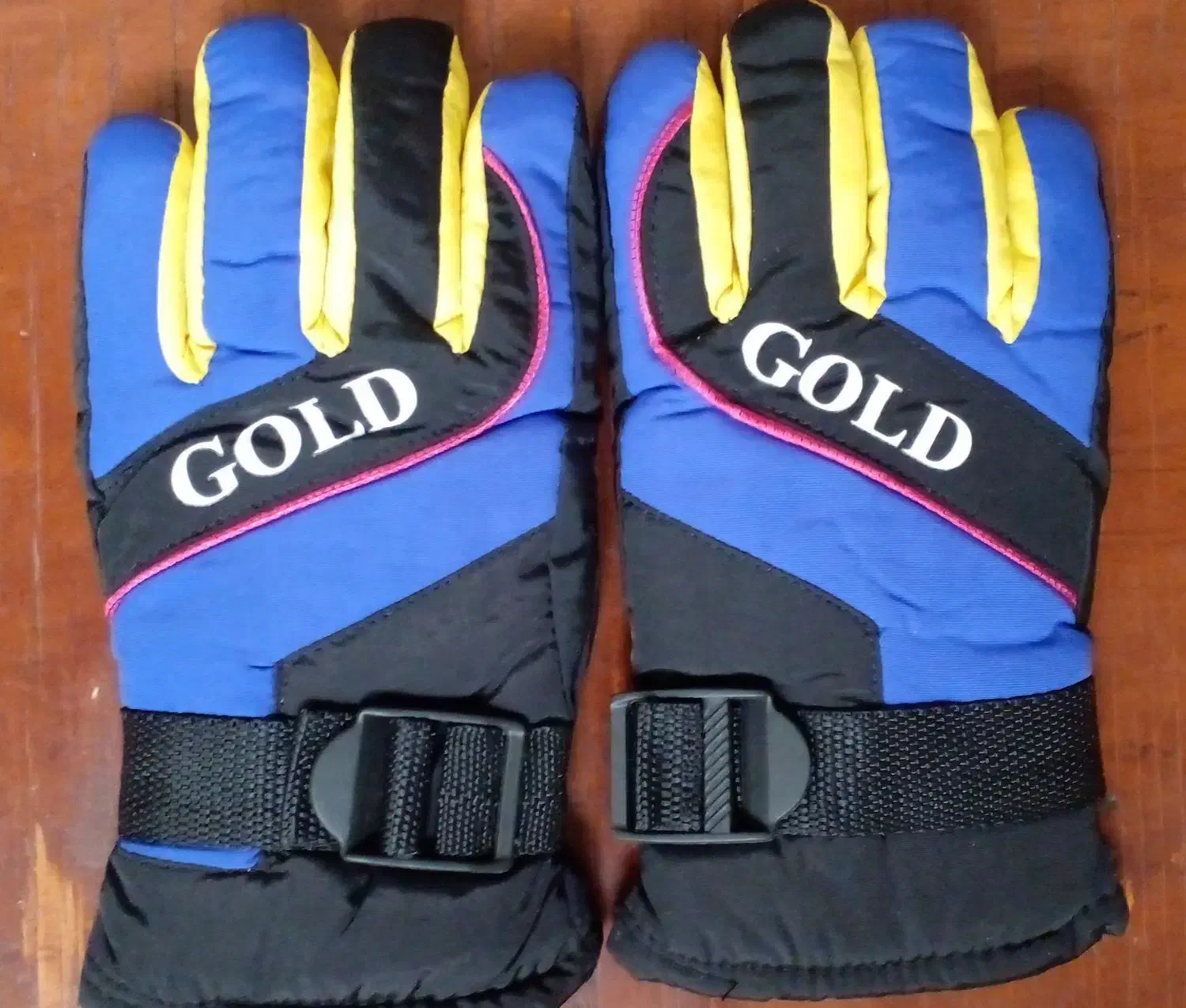 دستکش پسرانه زمستانی|کفش و لباس بچه|قم, حنیف نژاد|دیوار