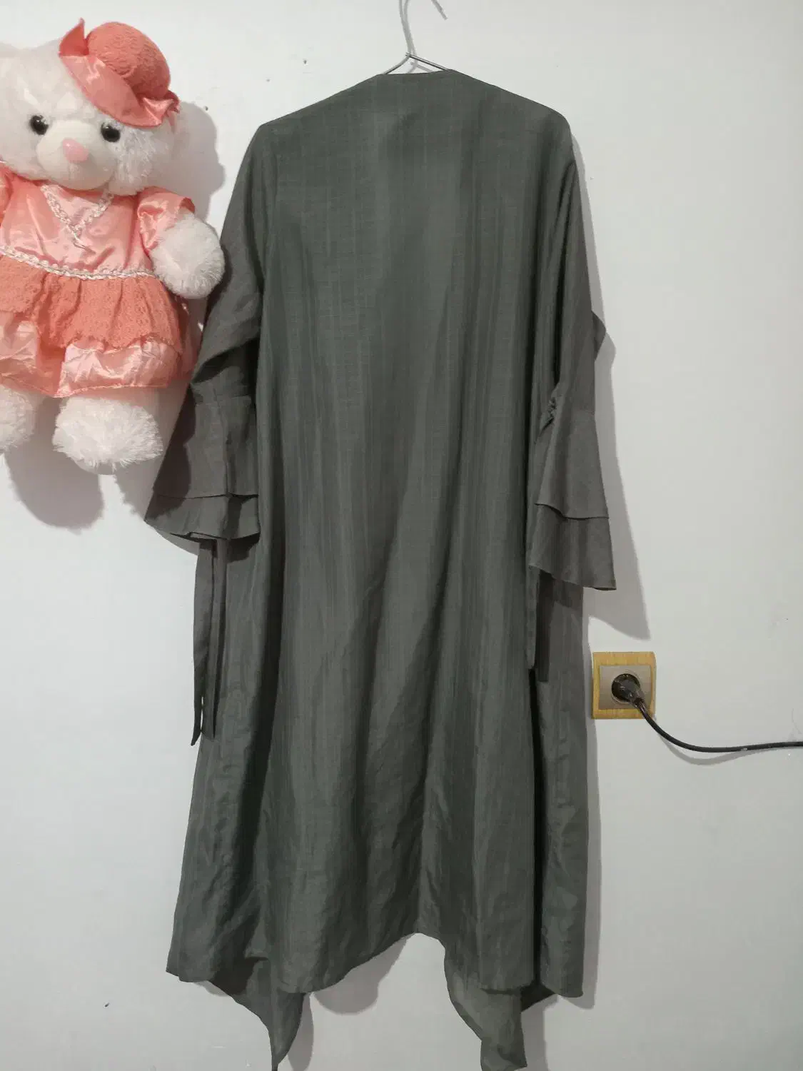 مانتوی زنانه|لباس|ساری, |دیوار