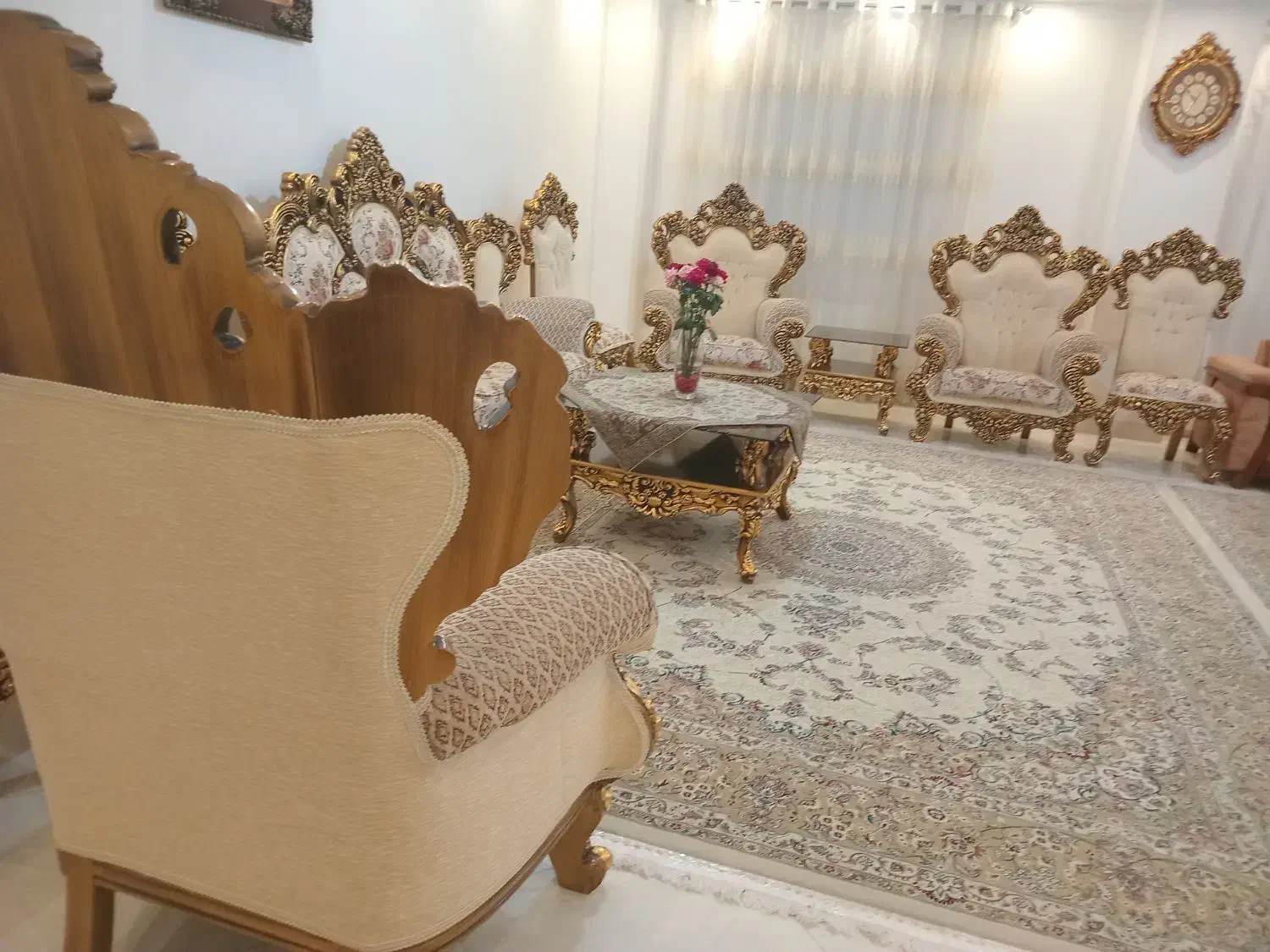 مبل سلطنتی|مبلمان خانگی و میز عسلی|گرگان, |دیوار