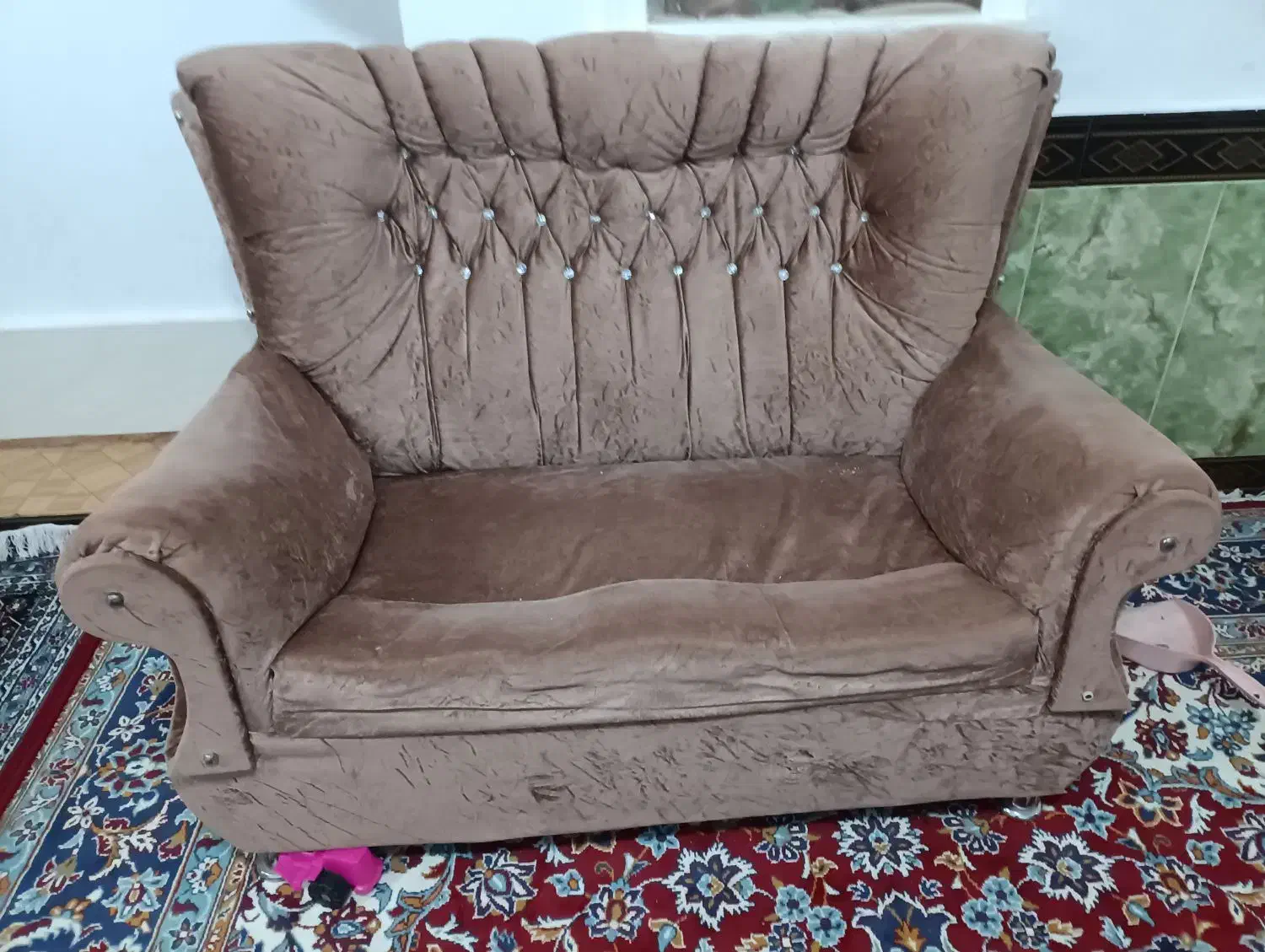 مبل هفت نفره|مبلمان خانگی و میز عسلی|قائن, |دیوار