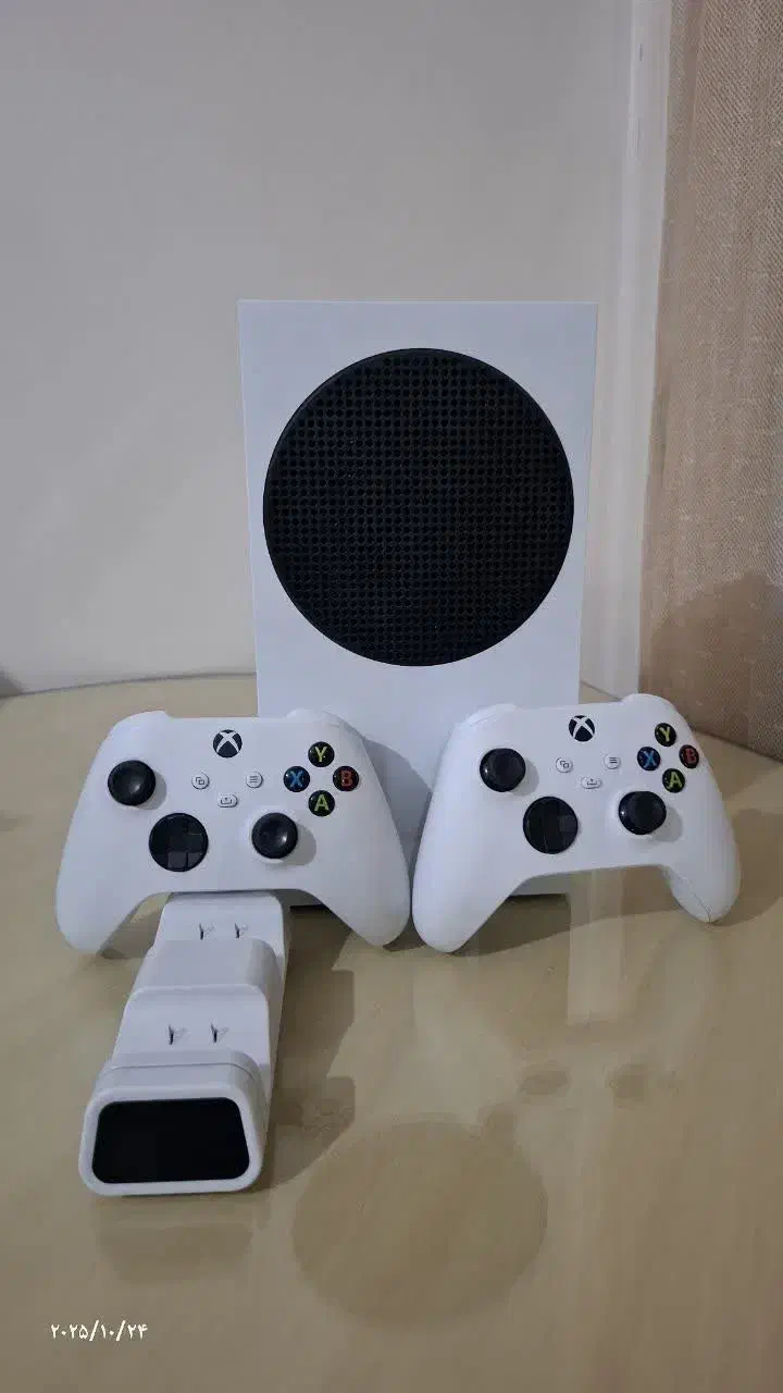ایکس باکس سری اس در حد نو|کنسول، بازی ویدئویی و آنلاین|تهران, مشیریه|دیوار