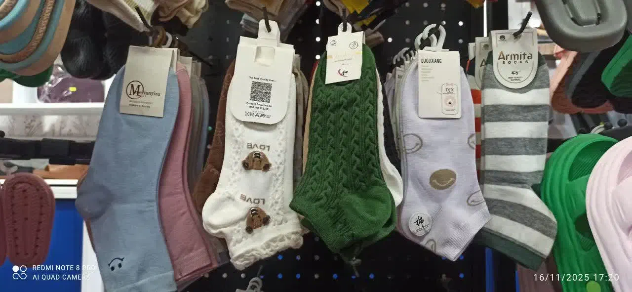 جوراب رنگی دخترونه|کیف، کفش، کمربند|بیرجند, |دیوار