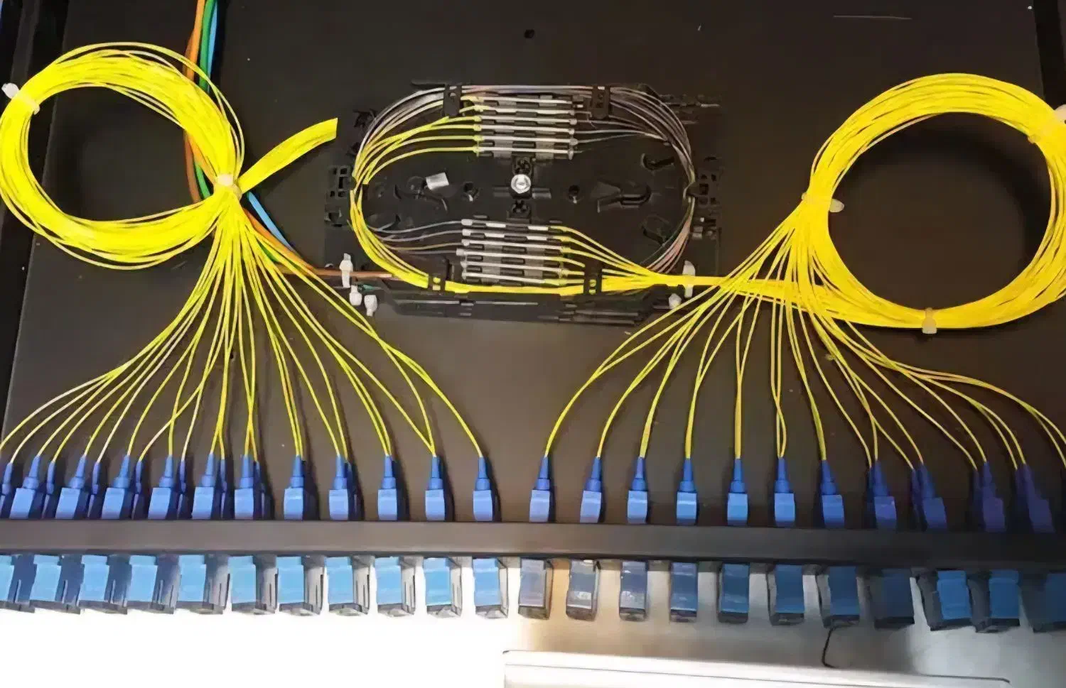 فیوژن فیبر نوری و تجهیزات|مودم و تجهیزات شبکه|قم, نیروگاه|دیوار